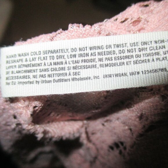 Free People Intimately In Your Arms Pink Lacey Coquette Long Sleeve Sz S NEW - Picture 7 of 7